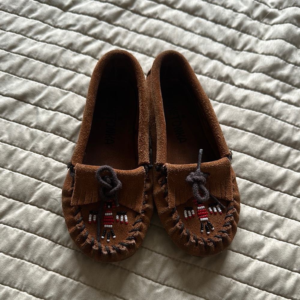 Minnetonka Brown Moccasins with Embroidered Design